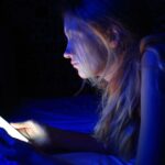 Aprende Cómo Desactivar la Luz Azul en Tu Laptop.