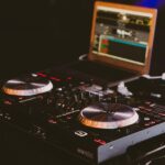 Consejos Para Convertirte en un DJ Profesional con una Laptop.