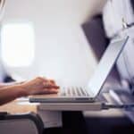 Consejos para Viajar con tu Laptop en el Avión.